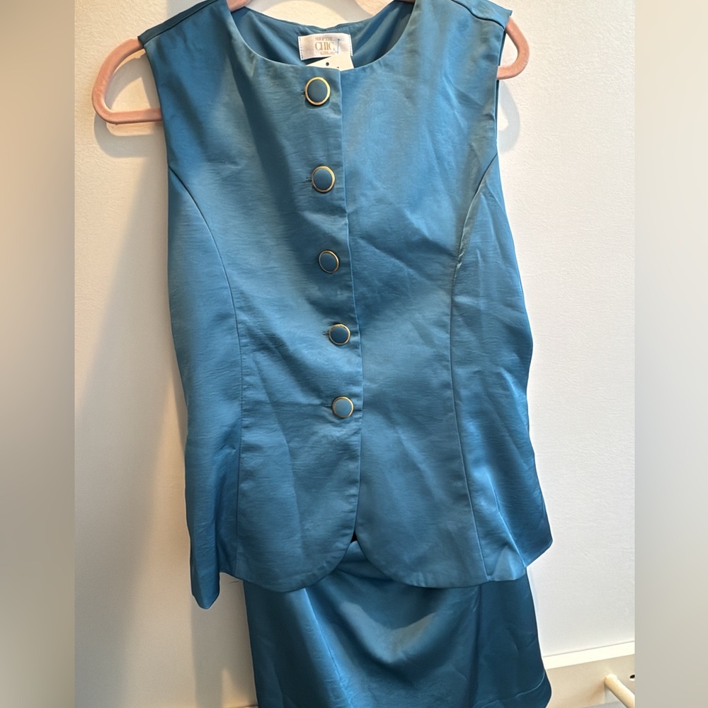 Elegant Blue Midi Dress